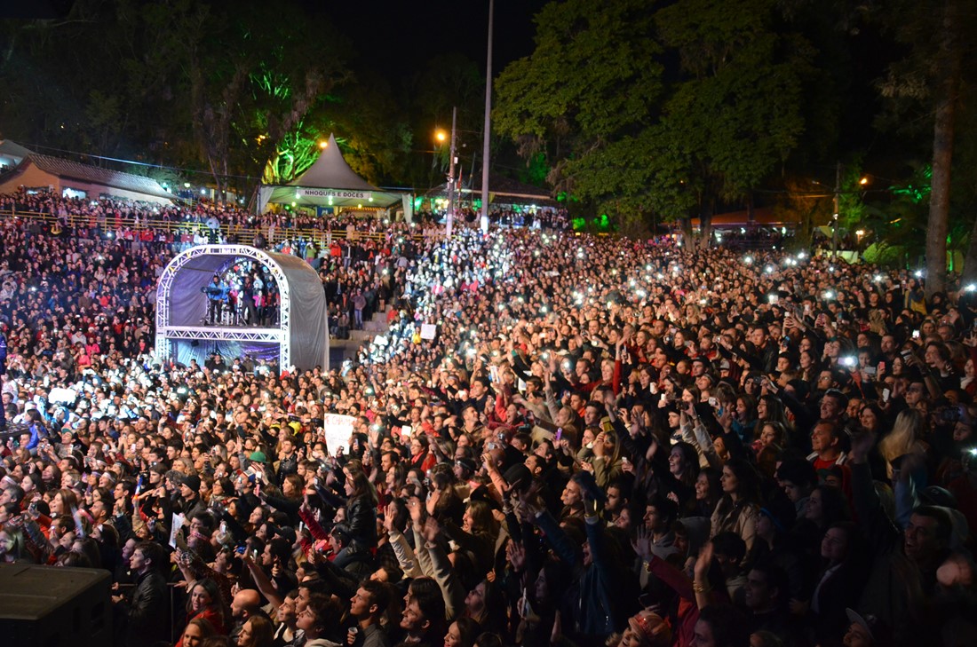 Festa do Vinho de Urussanga passa a ser anual e evento é confirmado para 2017.